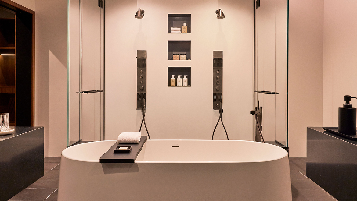 omni-suite-bathroom